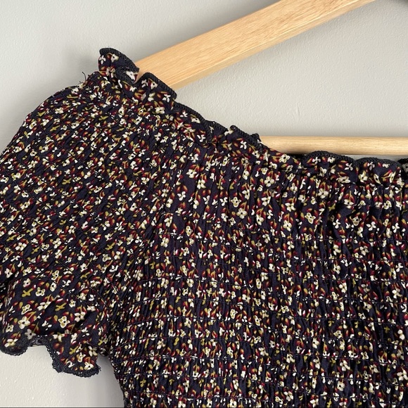 Lettuce Trim Ruffle Tee - Picture 4 of 4